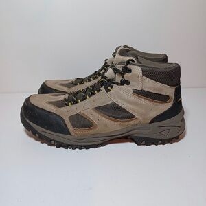 Denali Clearwater Tan Hiking Boots Shoes Mens size 12 - (HM40298JS-1)